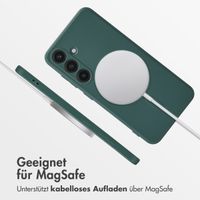 imoshion Color Back Cover mit MagSafe für das Samsung Galaxy S24 - Dunkelgrün