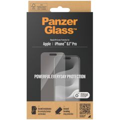 PanzerGlass Antibakterieller Screen Protector für das Apple iPhone 15 Pro