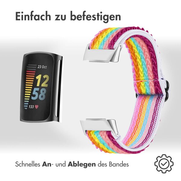 imoshion Elastisches Nylonarmband für das  Fitbit Charge 5 - Mehrfarbig