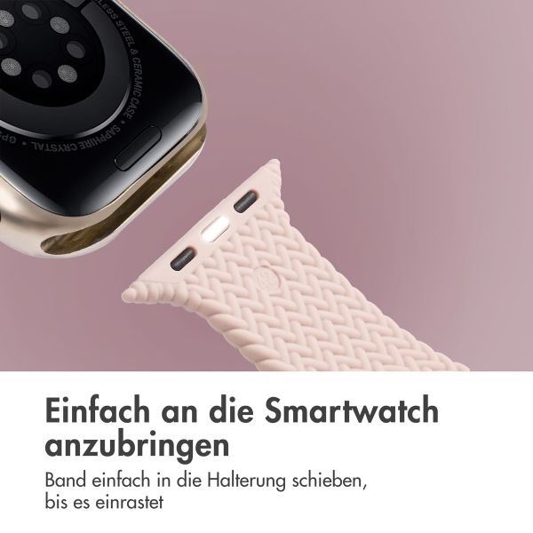 imoshion Geflochtenes Silikonarmband für die Apple Watch Series 1 bis 10 / SE / Ultra (2) (44/45/46/49 mm) - Rosa