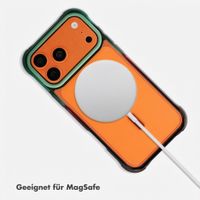 Selencia Gradient MagSafe Back Cover Apple iPhone 17 Pro - Grün / Braun