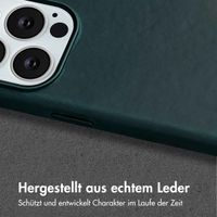 Accezz Vintage Leather Magsafe Backcover Apple iPhone 13 Pro - Smokey Green
