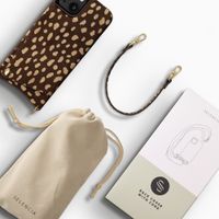 Selencia Nova Echtleder Backcover mit Kartenhalter Apple iPhone 14 / 13 - Fawn Chic