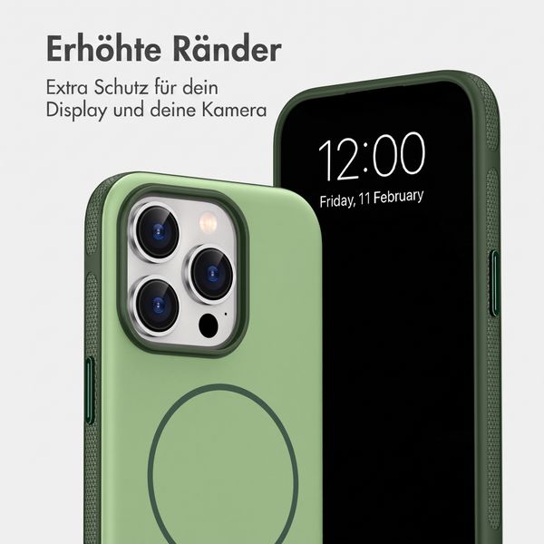 imoshion Color Backcover mit Thin MagSafe Ring Apple iPhone 15 Pro - Dunkelgrün