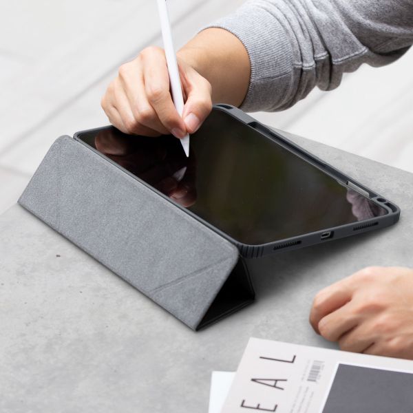 Uniq Moven Case für das iPad Air 5 (2022) / Air 4 (2020) - Charcoal