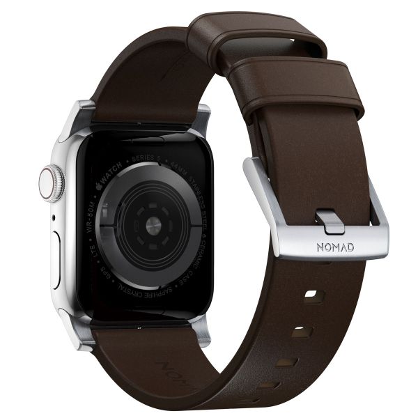 Nomad Modernes Lederarmband für die Apple Watch Series 1 bis 10 / SE / Ultra (2) (44/45/46/49 mm) - Braun/Silber