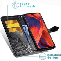 imoshion Mandala Klapphülle Oppo A73 (5G) - Schwarz
