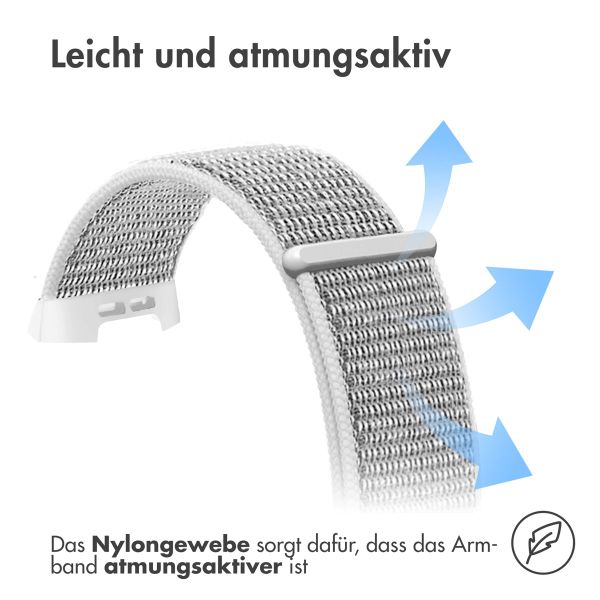 imoshion Nylonarmband für das  Fitbit Charge 3 / 4 - Hellgrau