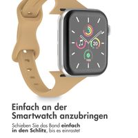 imoshion Slim Silikonarmband für die Apple Watch Series 1-10 / SE / Ultra (2) (44/45/46/49 mm) - Nussbaum