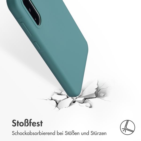 Accezz Liquid Silikoncase Samsung Galaxy A36 - Dunkelgrün