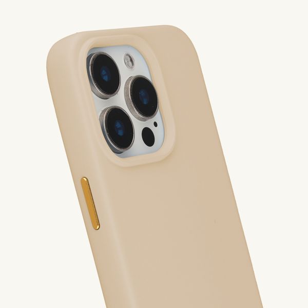 Selencia Rivièra Backcover mit MagSafe mit abnehmbaren Haken Apple iPhone 15 Pro - Milky Latte