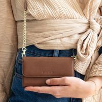 Selencia Clutch Klapphülle aus Leder mit herausnehmbarem Case iPhone 12 (Pro)