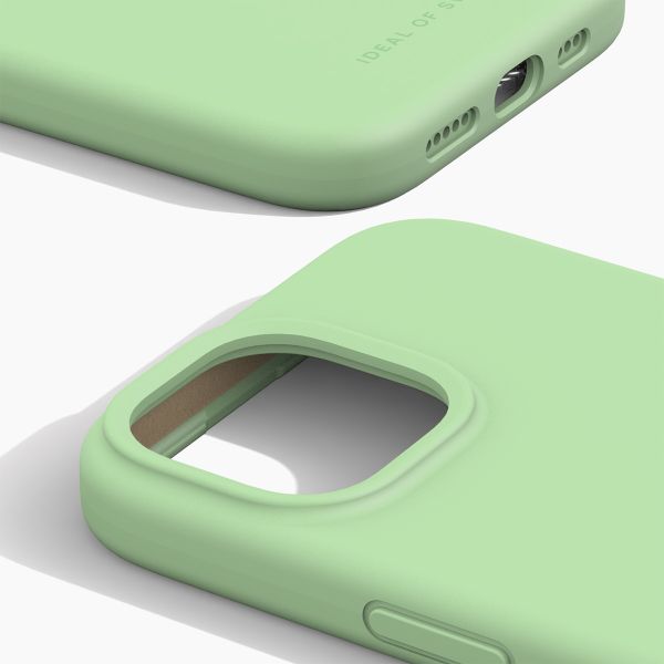 iDeal of Sweden Silikon Case für das Apple iPhone 15 - Mint