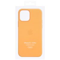 Apple Leder-Case MagSafe für Apple iPhone 12 (Pro) - California Poppy