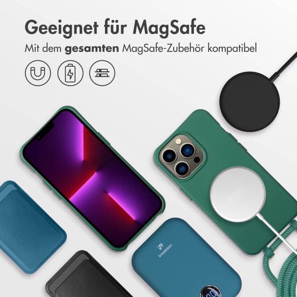 imoshion Color Backcover mit abnehmbarem Handykette und MagSafe Apple iPhone 13 Pro - Dunkelgrün