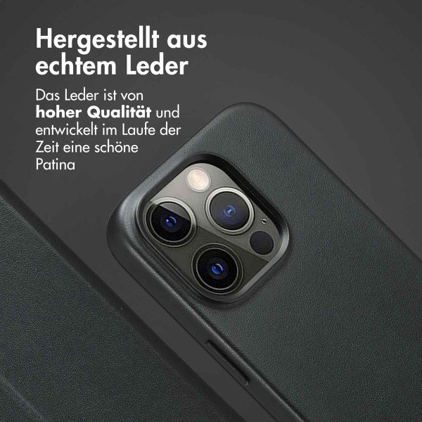 Accezz 2-in-1 Klapphülle aus Leder mit MagSafe Apple iPhone 15 Pro - Onyx Black