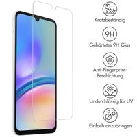 Accezz Screen Protector aus gehärtetem Glas für das Samsung Galaxy A05s - Transparent