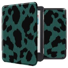 imoshion Design Slim Hard Case Sleepcover für das Kobo Clara Colour / Clara BW / Tolino Shine 5 / Shine Color - Green Leopard