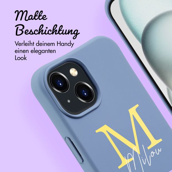 Personalisierte Color Backcover MagSafe mit abtrennbarem Band und Buchstaben für iPhone 15 - Ash Blue