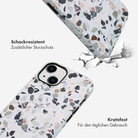 Selencia Vivid Tough Back Cover für das iPhone 14 - Chic Terazzo