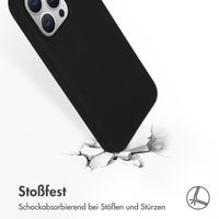 Accezz Liquid Silikoncase für das iPhone 15 Pro Max - Schwarz