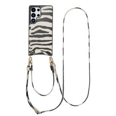 Selencia Nova HandyHülle mit Kordel und Kartenhalter Samsung Galaxy S25 Ultra - Zazzy Zebra