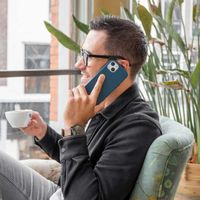 Accezz Leather Backcover mit MagSafe für das Apple iPhone 14 Pro Max - Dunkelblau