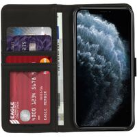 imoshion Luxuriöse Klapphülle Apple iPhone 12 (Pro) - Braun