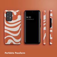 Selencia Vivid Tough Back Cover für das Samsung Galaxy A53 - Dream Swirl Orange