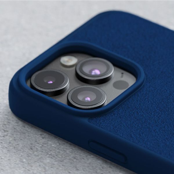 Njorð Collections Wildleder Comfort+ Case MagSafe für das iPhone 15 Pro Max - Blue