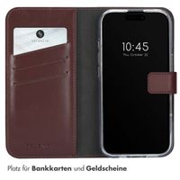 Selencia Echtleder Klapphülle für das Apple iPhone 16 - Braun