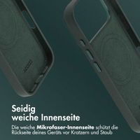 Accezz MagSafe Leather Backcover Apple iPhone 17 Pro - Cedar Green