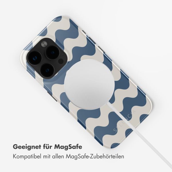 Selencia Vivid Tough Back Cover mit MagSafe für das iPhone 15 Pro - Wave Vibes Classic Blue