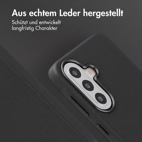 Accezz MagSafe Leather Backcover Samsung Galaxy A57 (5G) - Onyx Black