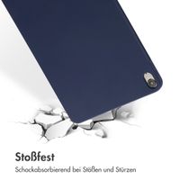 Accezz Liquid Silicone Back Cover mit Stifthalter für das iPad Air 11 Zoll (2024) M2 / Air 5 (2022) / Air 4 (2020) - Dunkelblau