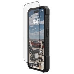 UAG Displayschutz aus gehärtetem Glas Shield Plus für das Apple iPhone 15 Pro