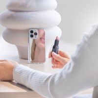 Selencia Mirror Back Cover Apple iPhone 14 - Silber