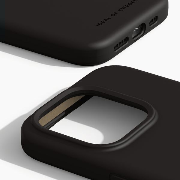 iDeal of Sweden Silikonhülle mit MagSafe Apple iPhone 15 Pro - Black