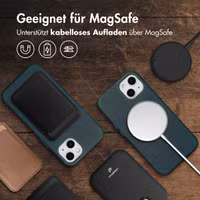 Accezz Vintage Leather Magsafe Backcover Apple iPhone 13 - Smokey Green