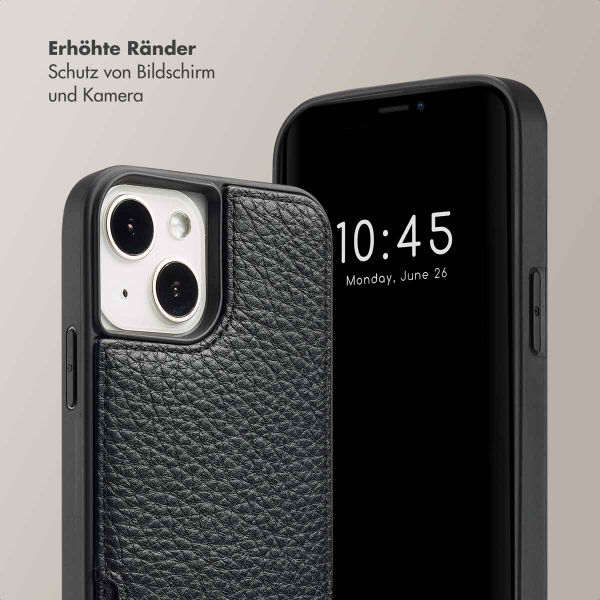 Selencia Nova Back Cover mit Kordel und Kartenhalter für das iPhone 13 - Schwarz