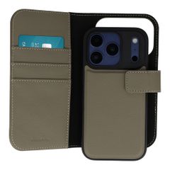 imoshion Herausnehmbare 2-in-1 Luxus-Bookcase Apple iPhone 17 Pro - Grün