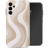 Selencia Vivid Tough Back Cover für das Samsung Galaxy A15 - Desert Waves Beige