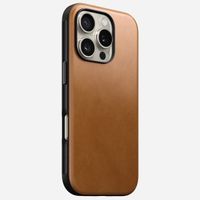 Nomad Modern Leather Case für das iPhone 16 Pro - English Tan