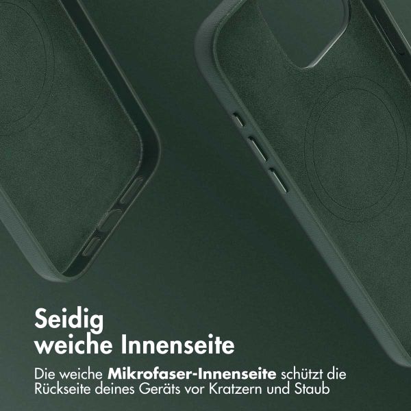 Accezz MagSafe Leather Backcover für das Apple iPhone 15 Pro Max - Cedar Green