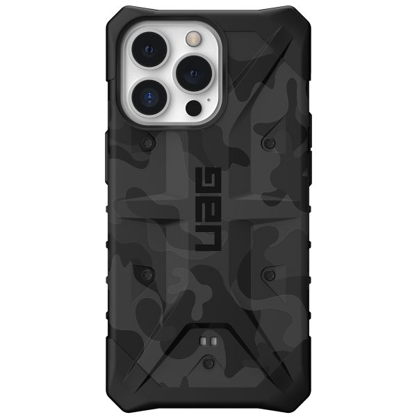 UAG Pathfinder Case für das iPhone 13 - Midnight Camo