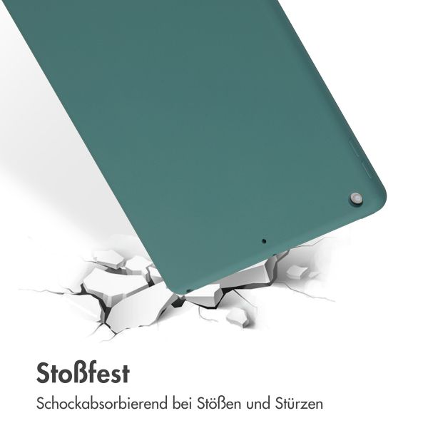 Accezz Liquid Silicone Back Cover Apple iPad 9 (2021) 10.2 Zoll / iPad 8 (2020) 10.2 Zoll / iPad 7 (2019) 10.2 Zoll - Dunkelgrün