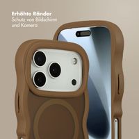 Selencia Wavy Backcover mit MagSafe Apple iPhone 17 Pro - Mocha Brown