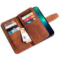 Wachikopa Multi Wallet Bookcase für das iPhone 13 Pro - Camel