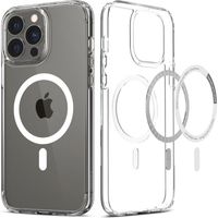 Spigen Ultra Hybrid™ Case MagSafe für das iPhone 13 Pro Max - Transparent