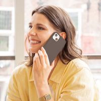 Accezz Liquid Silikoncase mit MagSafe Samsung Galaxy S25 Plus - New Tea Brown